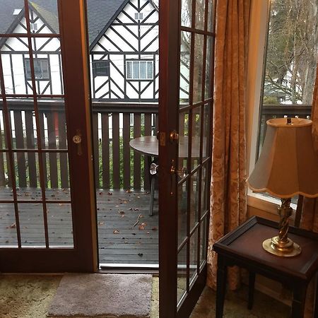 Hemingway'S By The Sea Bed & Breakfast Victoria Dış mekan fotoğraf
