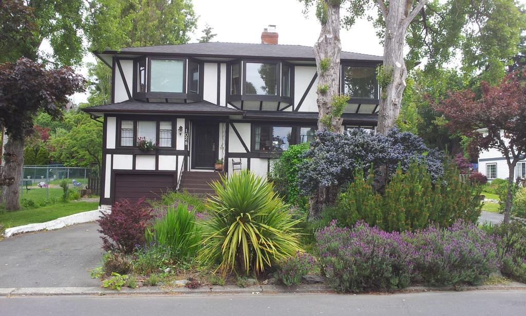 Hemingway'S By The Sea Bed & Breakfast Victoria Dış mekan fotoğraf