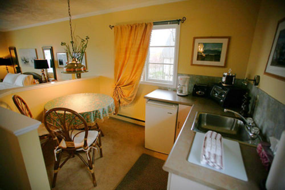 Hemingway'S By The Sea Bed & Breakfast Victoria Dış mekan fotoğraf